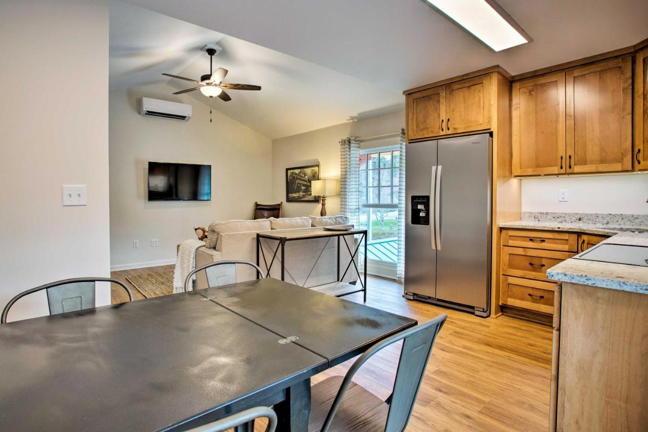Newly Remodeled Apartment On Main Street In Saluda מראה חיצוני תמונה